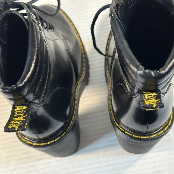 Dr. Martens Ladies size 7 heeled Boots - Picture 14 of 16